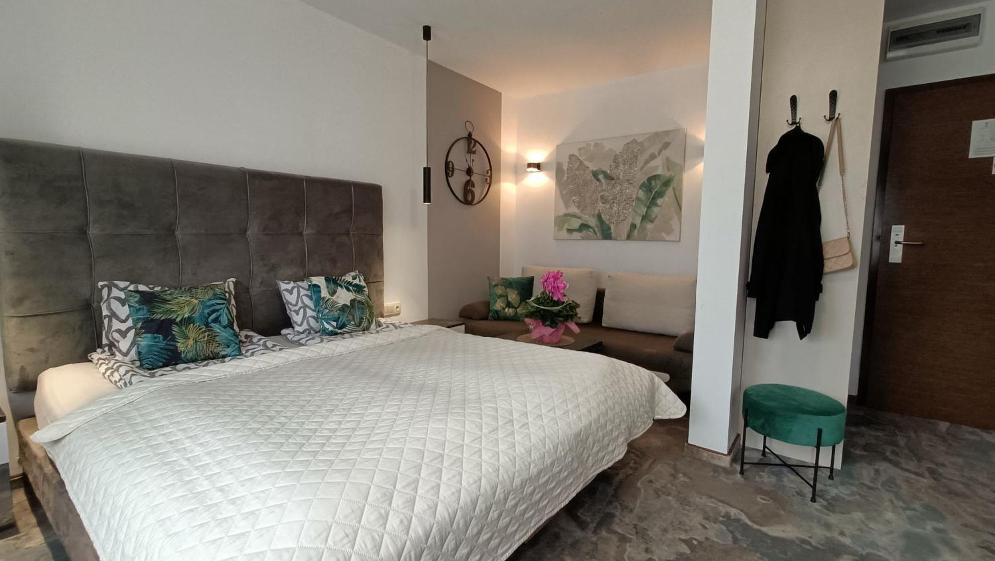 118 W Pieciogwiazdkowym Hotelu Plaza 200 M Dobruk Apartamenty Prywatny Apartment